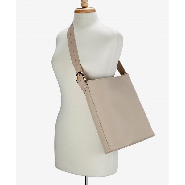 Avery Bucket Bag